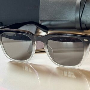 Oliver Peoples